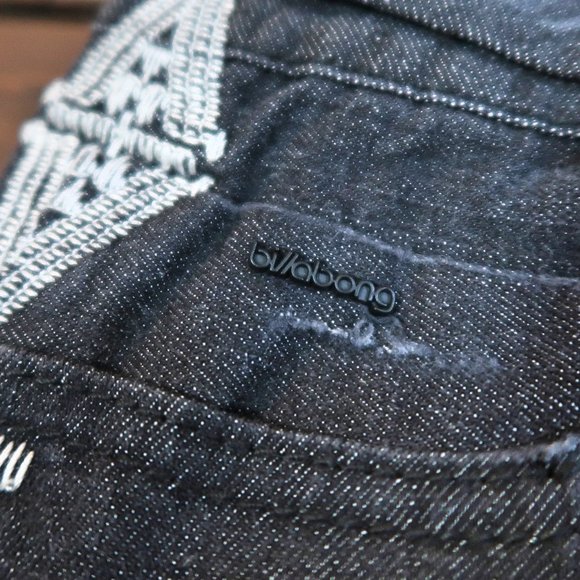 Billabong Lowah Embroidered Black Jean Shorts 9 - Picture 11 of 12
